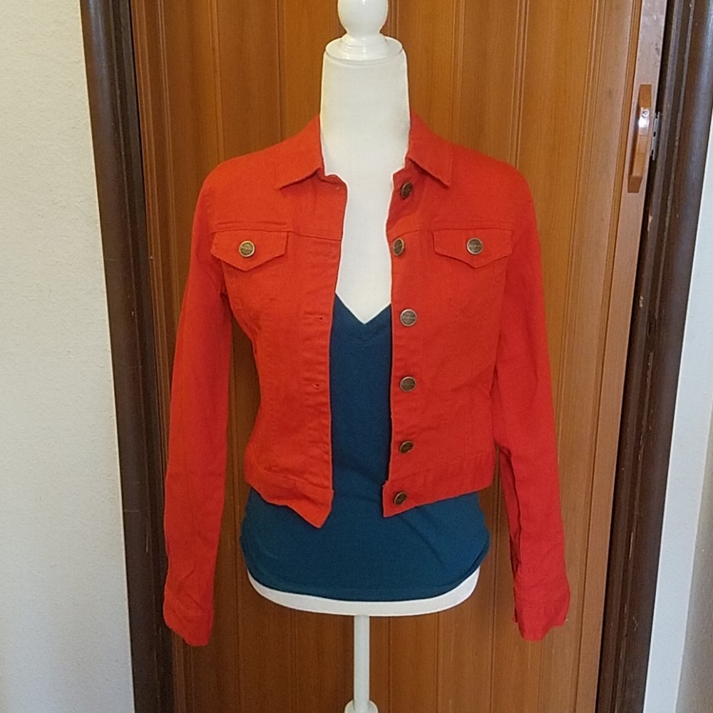 IRIS BASIC RED JEAN JACKET